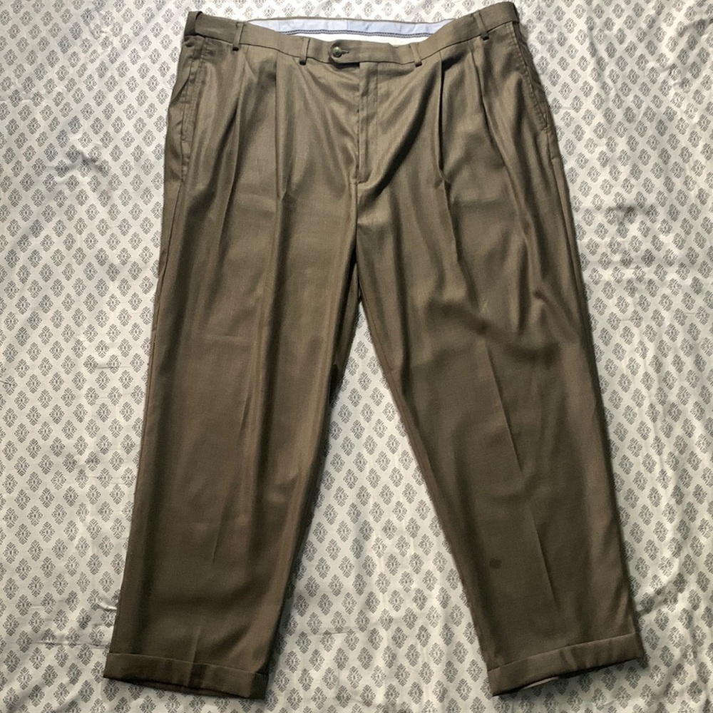 Men’s dress slacks